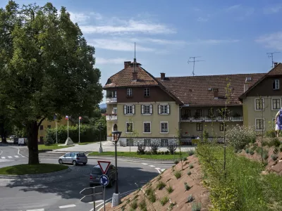 Četrtina vprašanih je potrdila, da bi se po opravkih v Komendi raje odpravili s kolesi, če bi lahko kolo varno parkirali ali si ga izposodili. Foto: Jaka Gasar