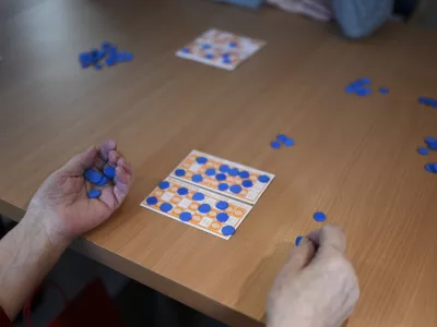 Bingo Lotto, družabna igra - 11.12.2023 – Hiša dobre volje HDV Ajdovščina - Dom upokojencev Nova Gorica, dnevni center za starejše, Cesta IV. prekomorske 61b //FOTO: Nik Erik Neubaue / Foto: Nik Erik Neubauer