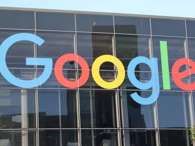 FILED - 08 May 2018, US, Mountain View: A general view of the Google logo on the main entrance of the parent company Alphabet Inc's headquarters. Photo: Christoph Dernbach/dpa