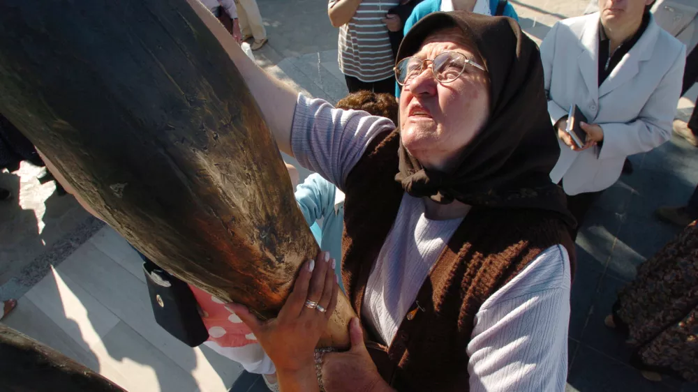 Romanje v Medjugorje (Međugorje) - romarski kraj v Hercegovini, kjer se prikazuje Devica Marija, Bosna in Hercegovina BIH, //FOTO: Tomaž SkaleOPOMBA: ZA OBJAVO V ČASOPISU DNEVNIK / Foto: Tomaž Skale