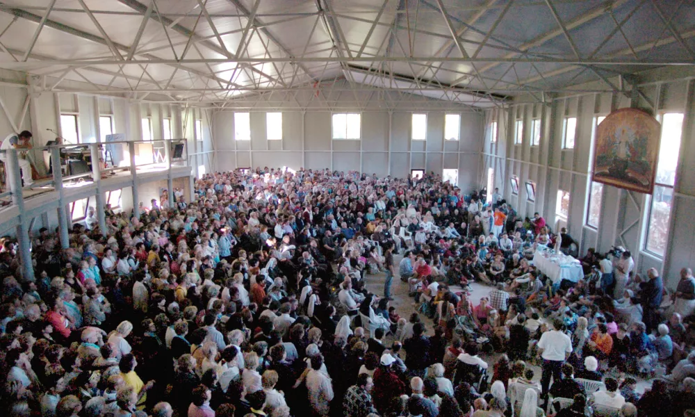 Romanje v Medjugorje (Međugorje) - romarski kraj v Hercegovini, kjer se prikazuje Devica Marija, Bosna in Hercegovina BIH., //FOTO: Tomaž SkaleOPOMBA: ZA OBJAVO V ČASOPISU DNEVNIK / Foto: Tomaž Skale