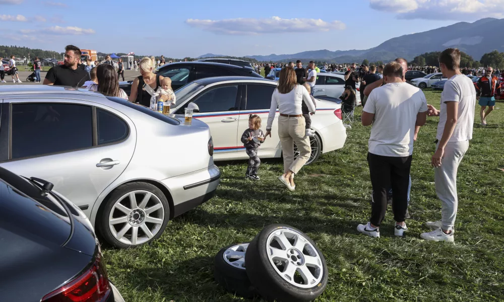 - 21.09.2024 - drag racing - dirkanje z avtomobili, letališče Lesce //FOTO: Jaka Gasar