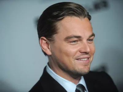 NEW YORK - OCTOBER 05: Leonardo DiCaprio attends the premiere of "Body of Lies" at the Frederick P. Rose Theater on October 5, 2008 in New York City. (Photo by Brad Barket/Getty Images)