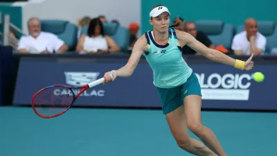 2WXT816 Elena Rybakina hits a forehand at the Miami Open on March 30, 2024 in Miami Gardens, FL. Danielle Collins defeated Elena Rybakina 7-5, 6-3 in the Women?s Singles finals. (Credit: Paul Fong/Image of Sport)