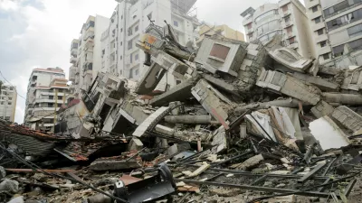 A general view shows damaged buildings, in the aftermath of Israeli strikes on Beirut's southern suburbs, Lebanon October 1, 2024. REUTERS/Ali Alloush