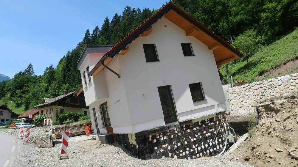 naravne nesreče, vodna ujma, Zg. Savinjska dolina, Struge, občina Luče. Foto: Tatjana Pihlar