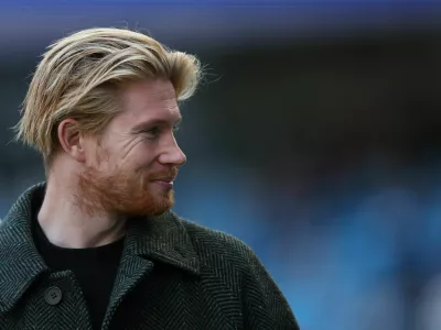 Soccer Football - Premier League - Manchester City v Fulham - Etihad Stadium, Manchester, Britain - October 5, 2024 Manchester City's Kevin De Bruyne before the match Action Images via Reuters/Lee Smith EDITORIAL USE ONLY. NO USE WITH UNAUTHORIZED AUDIO, VIDEO, DATA, FIXTURE LISTS, CLUB/LEAGUE LOGOS OR 'LIVE' SERVICES. ONLINE IN-MATCH USE LIMITED TO 120 IMAGES, NO VIDEO EMULATION. NO USE IN BETTING, GAMES OR SINGLE CLUB/LEAGUE/PLAYER PUBLICATIONS. PLEASE CONTACT YOUR ACCOUNT REPRESENTATIVE FOR FURTHER DETAILS..