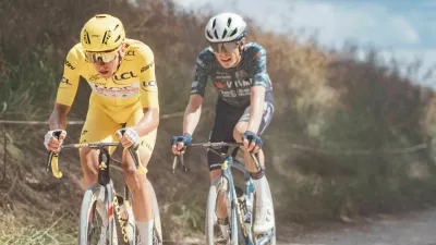 2XGAE1N Troyes, France. 07th July, 2024. Cycling - 2024 Tour de France - Stage 9 Troyes - Troyes, France - Tadej Pogacar, UAE Team Emirates, followed by Jonas Vingegaard, Visma Lease a Bike. Credit: SWpix/Alamy Live News Credit: SWpix/Alamy Live News