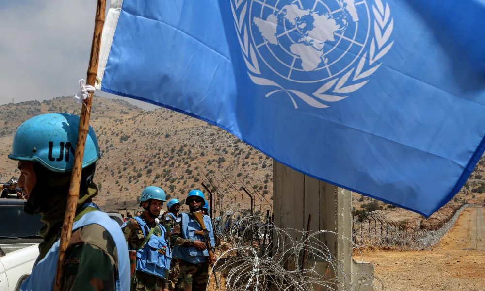 FILED - 26 August 2023, Lebanon, Kfrachouba: UN peacekeeping troops secure the Lebanese border side with Israel at the outskirts of the Lebanese southern village of Kfarchouba. A UN military observer and a Lebanese language assistant were injured when an explosion occurred while they were on foot patrol along the Lebanon-Israel border on Saturday morning, the UN observer mission reported. Photo: Marwan Naamani/dpa