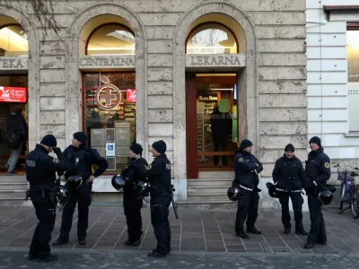 19.12.2023 - simbolična fotografija - centralna lekarna, policijaFoto: Tomaž Skale