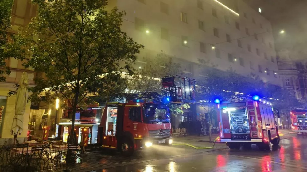 Požar v hotelu Slon. Foto: Jan Sladič