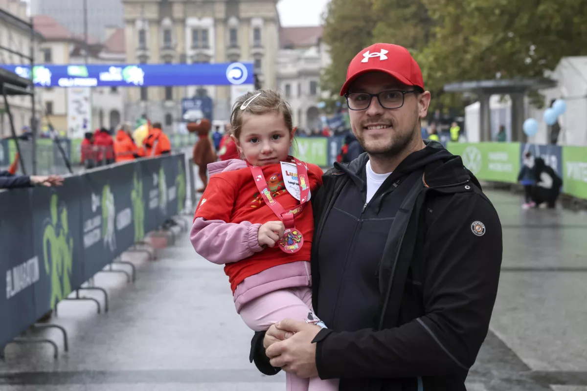 - 19.10.2024 - Ljubljanski maraton - Lumpi tek, otroci, tekači//FOTO: Jaka Gasar