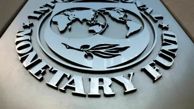 FILE PHOTO: The International Monetary Fund (IMF) logo is seen outside its headquarters in Washington, U.S., on Sept. 4, 2018. REUTERS/Yuri Gripas/File Photo