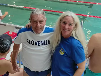 Oče in hči, Viktor Andrej Suša in Barbara Suša sta plavalca veterana, ki sta bolečine v hrbtenici omilila s plavanjem. Foto osebni arhiv