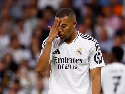 Soccer Football - Champions League - Real Madrid v Borussia Dortmund - Santiago Bernabeu, Madrid, Spain - October 22, 2024 Real Madrid's Kylian Mbappe reacts REUTERS/Susana Vera   TPX IMAGES OF THE DAY