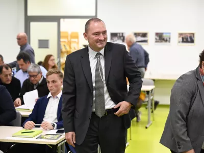 Novi predsednik kmetijske zbornice Jože Podgoršek, ki je doslej zamenjal že nekaj političnih strank, zagotavlja, da zbornica ne bo politični poligon. Foto: Nik Erik Neubauer 