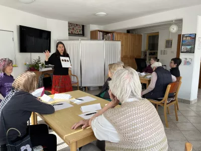 DElavnice Knjiga me pomlaja zavod Talita kum / Foto: Nn