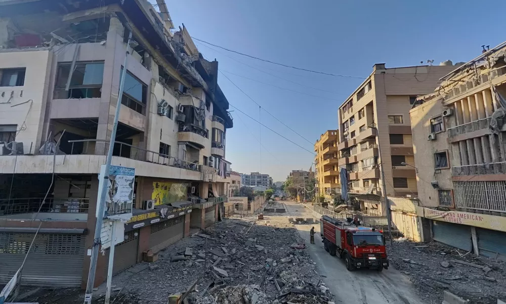 A civil defence vehicle is seen at a site damaged in the aftermath of Israeli strikes on Beirut's southern suburbs, amid the ongoing hostilities between Hezbollah and Israeli forces, Lebanon, November 1, 2024. REUTERS/Mohammed Yassin