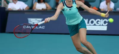 2WXT816 Elena Rybakina hits a forehand at the Miami Open on March 30, 2024 in Miami Gardens, FL. Danielle Collins defeated Elena Rybakina 7-5, 6-3 in the Women?s Singles finals. (Credit: Paul Fong/Image of Sport)