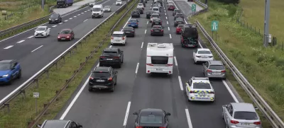 - 21.06.2024 - zastoji na zahodni ljubljanski obvoznici, smer primorska - policija //FOTO: Jaka Gasar