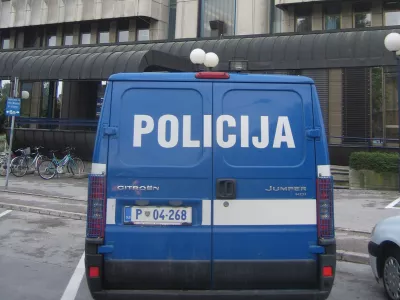 Policijska uprava Kranj kombi marica policija