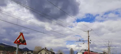 Predlagana železniška trasa bo velik poseg v rezervoar pitne vode na Sorškem polju. Foto: Tina Jereb