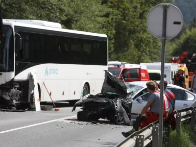 29.08.2022. Prometna nesreča na Betinovem klancu pred Bledom. Foto: Bojan Velikonja. 