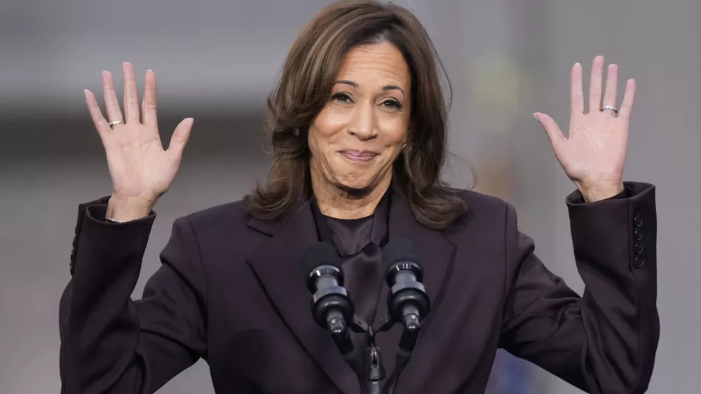 Vice President Kamala Harris delivers a concession speech for the 2024 presidential election on the campus of Howard University in Washington, Wednesday, Nov. 6, 2024. (AP Photo/Ben Curtis) / Foto: Ben Curtis