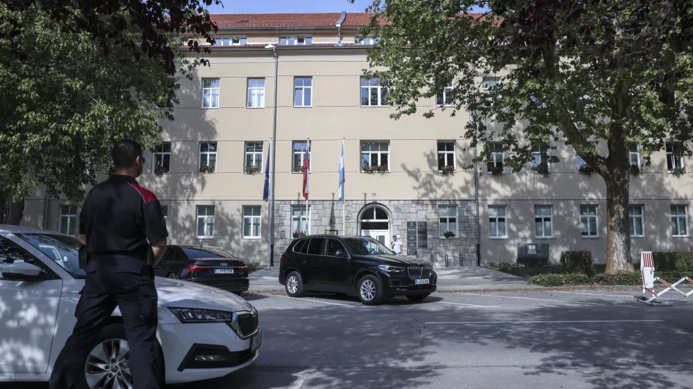 Z referendumom bi lahko preklicali odlok o občinskem zavodu. Foto: Jaka Gasar