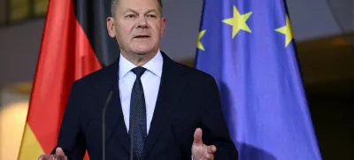 FILE PHOTO: German Chancellor Olaf Scholz attends a media briefing at the Chancellery after sacking Finance Minister Christian Lindner following a meeting with the heads of the so-called "Traffic Light Coalition" of the Social Democratic Party (SPD), the Greens and Lindner's Free Democratic Party (FDP), in Berlin, Germany, November 6, 2024. REUTERS/Annegret Hilse/File Photo