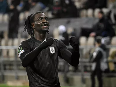 Soccer Football - Europa Conference League - HJK Helsinki v NK Olimpija Ljubljana - Bolt Arena, Helsinki, Finland - November 7, 2024 NK Olimpija Ljubljana's Peter Agbaof celebrates scoring their second goal Markku Ulander/Lehtikuva via REUTERS ATTENTION EDITORS - THIS IMAGE WAS PROVIDED BY A THIRD PARTY. NO THIRD PARTY SALES. NOT FOR USE BY REUTERS THIRD PARTY DISTRIBUTORS. FINLAND OUT. NO COMMERCIAL OR EDITORIAL SALES IN FINLAND.