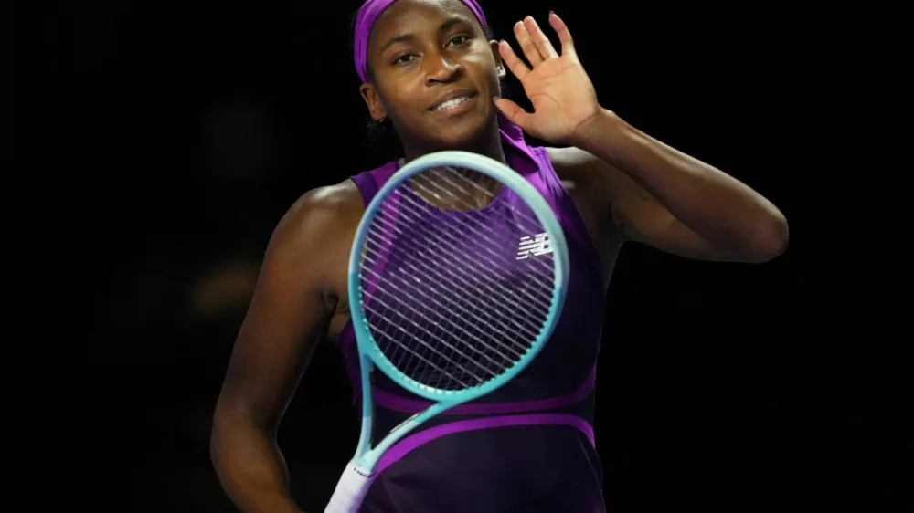 Tennis - WTA Finals - King Saud University Indoor Arena, Riyadh, Saudi Arabia - November 8, 2024 Coco Gauff of the U.S. celebrates winning her women's singles semi final match against Belarus' Aryna Sabalenka REUTERS/Aleksandra Szmigiel