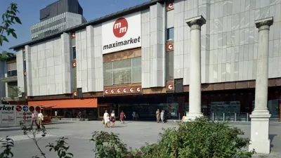 Emona Maximarket leta 1972 / Foto: Rudi Paškulin, Hrani Mnszs