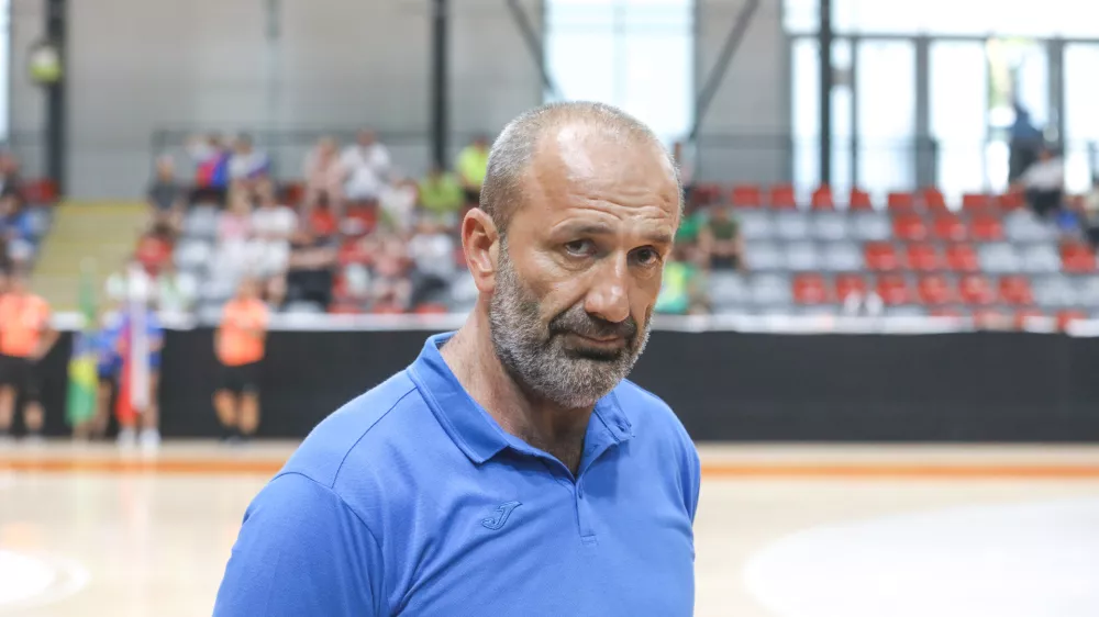 Dragan Adžić17.7.2024 pripravljalna tekma ženskih reprezentanc Slovenije in Brazilije - rokometFOTO: Luka Cjuha