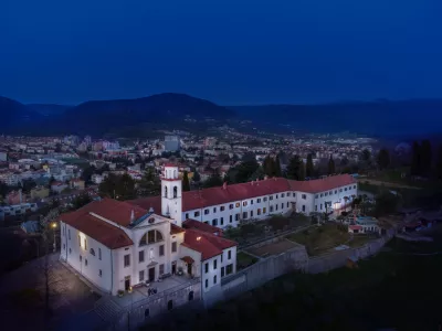 Pogled na samostan z zraka / Foto: Istock