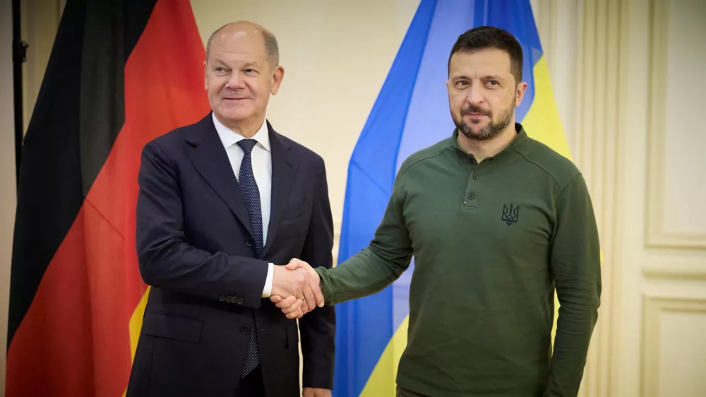 Ukraine's President Volodymyr Zelenskiy and German Chancellor Olaf Scholz shake hands before their meeting during the United Nations General Assembly summit in New York City, U.S., September 23, 2024. Ukrainian Presidential Press Service/Handout via REUTERS ATTENTION EDITORS - THIS IMAGE HAS BEEN SUPPLIED BY A THIRD PARTY.