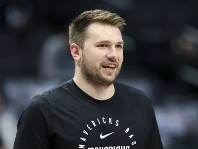 Nov 16, 2024; Dallas, Texas, USA; Dallas Mavericks guard Luka Doncic (77) warms up before the game against the San Antonio Spurs at American Airlines Center. Mandatory Credit: Kevin Jairaj-Imagn Images