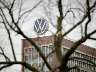 A VW logo is pictured on a day of an announcement of Volkswagen AG job cuts and closure of its few factories, at the company's headquarters in Wolfsburg, Germany, October 28, 2024. REUTERS/Axel Schmidt