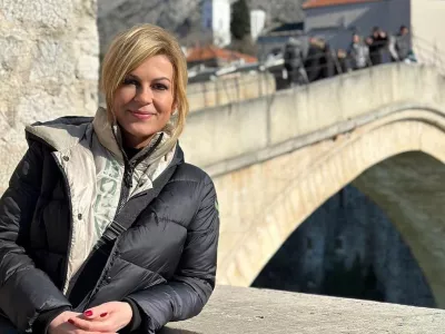 Kolinda Grabar Kitarović pravi, da obstajajo določena pričakovanja, kako bi se morali vesti moški in kako ženske. F instagram