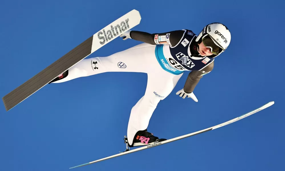 Ski Jumping - FIS Ski Jumping World Cup - Lillehammer, Norway - November 23, 2024 Slovenia's Nika Prevc in action Geir Olsen/NTB via REUTERS ATTENTION EDITORS - THIS IMAGE WAS PROVIDED BY A THIRD PARTY. NORWAY OUT. NO COMMERCIAL OR EDITORIAL SALES IN NORWAY.