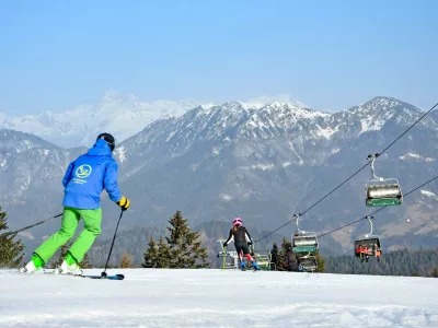 Cerkno ohranja status priljubljenega družinskega smučišča. F Smučišče Cerkno