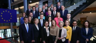 European Commission President Ursula von der Leyen and European Parliament President Roberta Metsola pose for a group photo with incoming European Commissioners, following the parliament's vote to approve the new European Commission, in Strasbourg, France November 27, 2024. REUTERS/Yves Herman