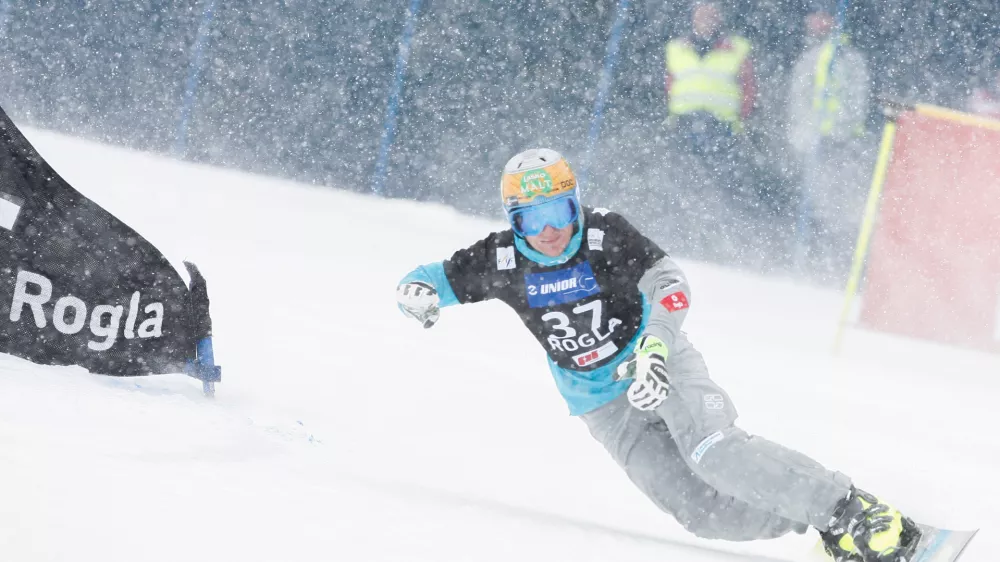 ﻿deskar na snegu Tim Mastnak- ROGLA 2016 - FIS Snowboard World Cup - deskanje na snegu - Svetovni pokal v paralelnem veleslalomu -   //FOTO: Bojan Velikonja