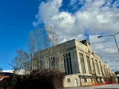 Občini Velenje je uspelo pridobiti pravnomočno gradbeno dovoljenje za obnovo Stare elektrarne, ki jo izvaja S7 inženiring iz Velenja. Konec del je predviden v letu 2026. Foto: arhiv MOV