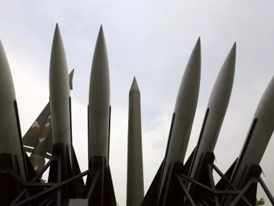 ﻿A mock scud missile (C) and South Korean missiles are displayed at the War Memorial of Korea in Seoul July 4, 2009. North Korea fired five ballistic missiles on Saturday, South Korea's defence ministry said, in an act of defiance towards the United States that further stoked regional tensions already high due to its nuclear test in May. REUTERS/Lee Jae-Won (SOUTH KOREA MILITARY POLITICS) - RTR25AZU