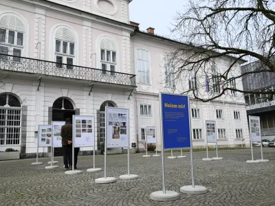 <br>- 24.02.2023 - Muzej novejše in sodobne zgodovine Slovenije – razstava o vojni v Ukrajini: Ukrajina pripoveduje in Mama, jaz nočem vojne!<br><br> //FOTO: Nik Erik Neubauer