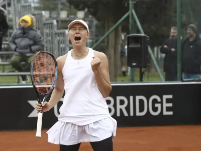 Kaja Juvan - 14.04.2023 – Tenis center Bonifika Koper – tenis ženske - Slovenija: Romunija, pokal Billie Jean King, play-off za zaključni turnir: //FOTO: Luka Cjuha