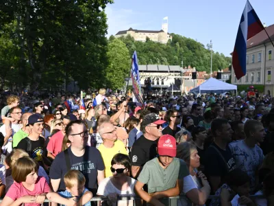  - 26.06.2023 - novinarska konferenca slovenskega kolesarja Primoža Rogliča po zmagi na dirki po Italiji - sprejem za Rogliča na Kongresnem trgu po zmagi na italijanskem Giru //FOTO: Nik Erik Neubauer