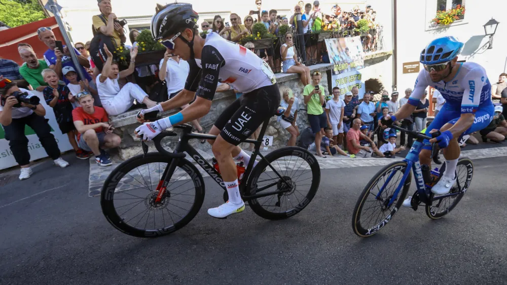 Tadej Pogačar (UAE Team Emirates), in Luka Mezgec 25.06.2023 – Radovljica – kolesarstvo - državno prvenstvo, cestna dirka (156 km), člani //FOTO: Luka Cjuha