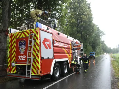 Reka unica- 26.07.2022 – kritično stanje vodooskrbe v slovenski Istri – prispeli prvi tovornjaki s cisternami surove vode iz reke Unice v vodarno Rižanskega vodovoda v Cepkih pri Dekanih.  //FOTO: Luka Cjuha